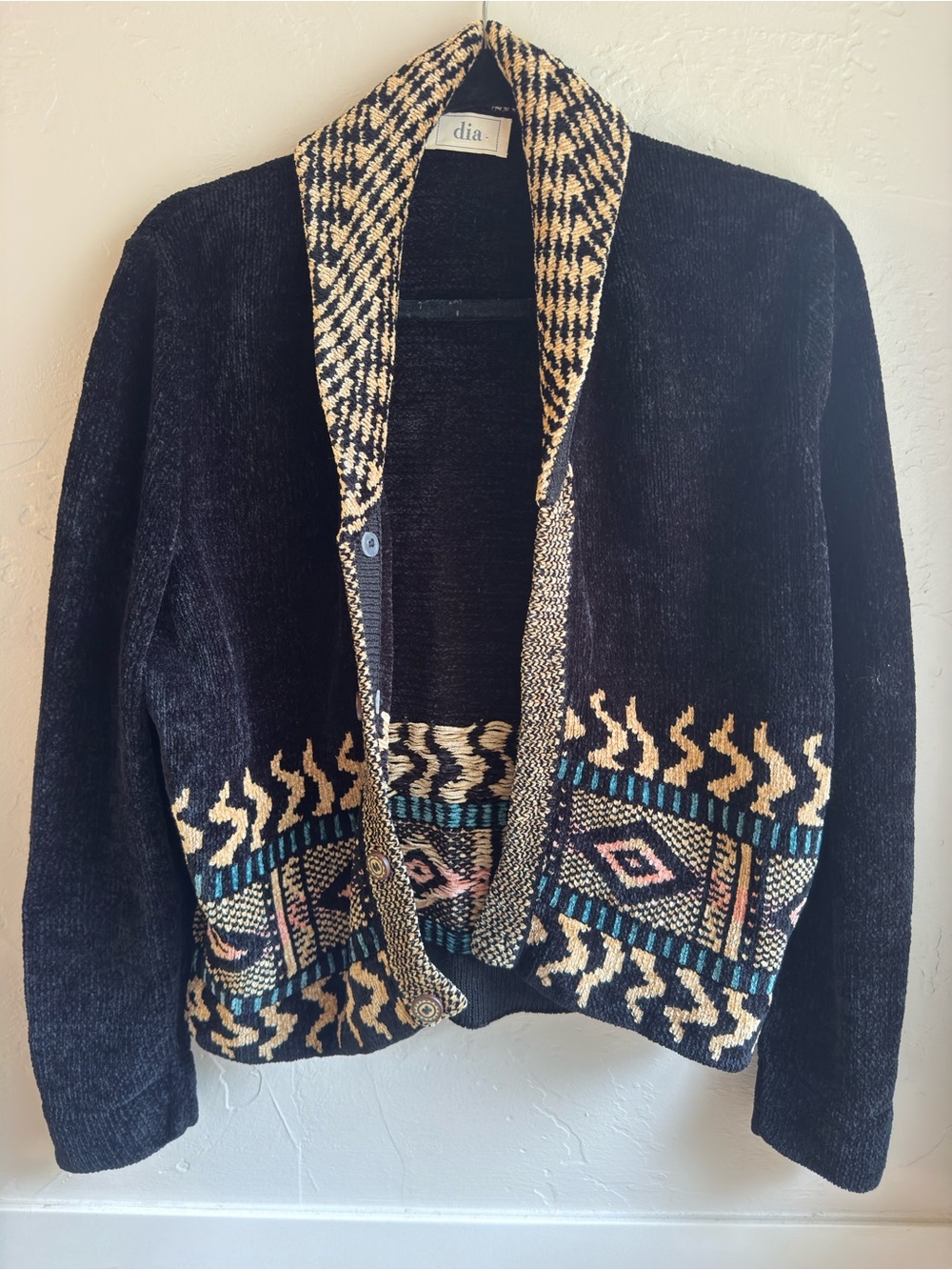 Vintage - Dia - Supersoft Black Cardigan with Multi-Color Geometric 90s Pattern